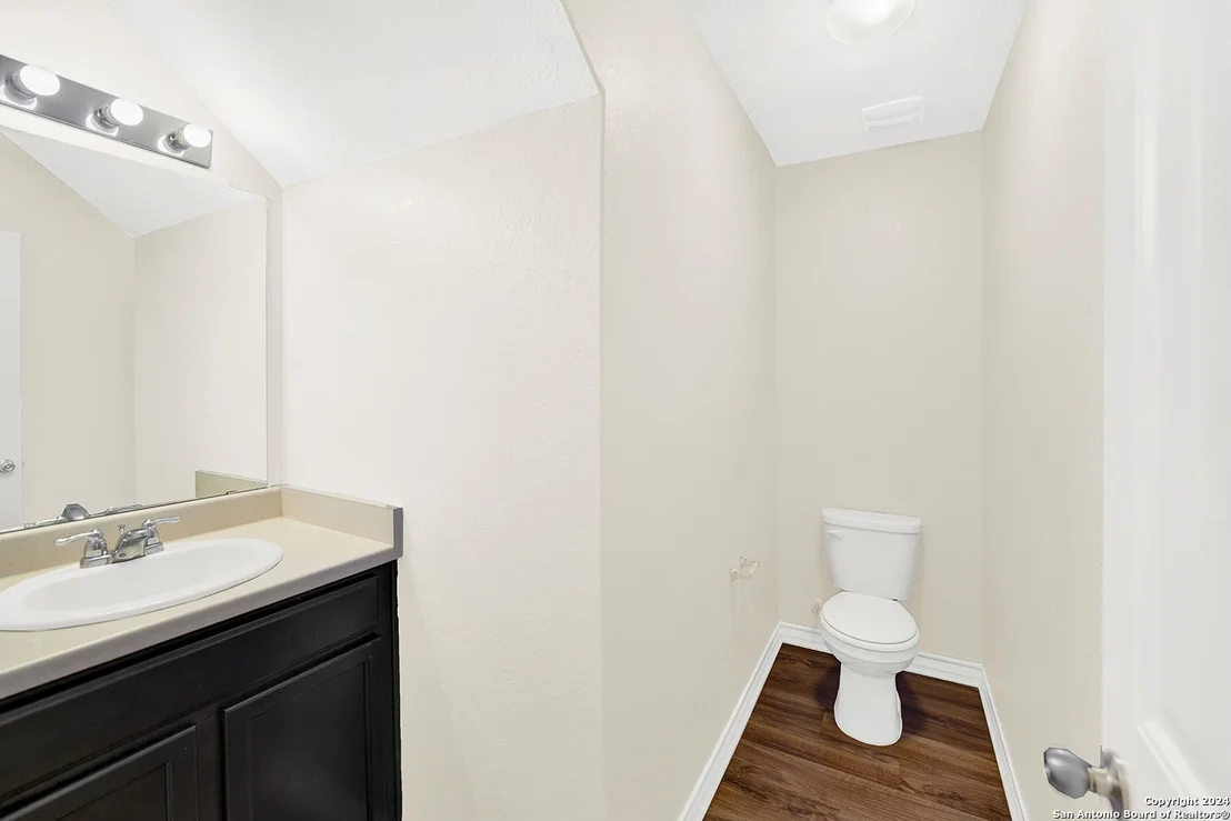 Photo of 8702 Addison Rdg