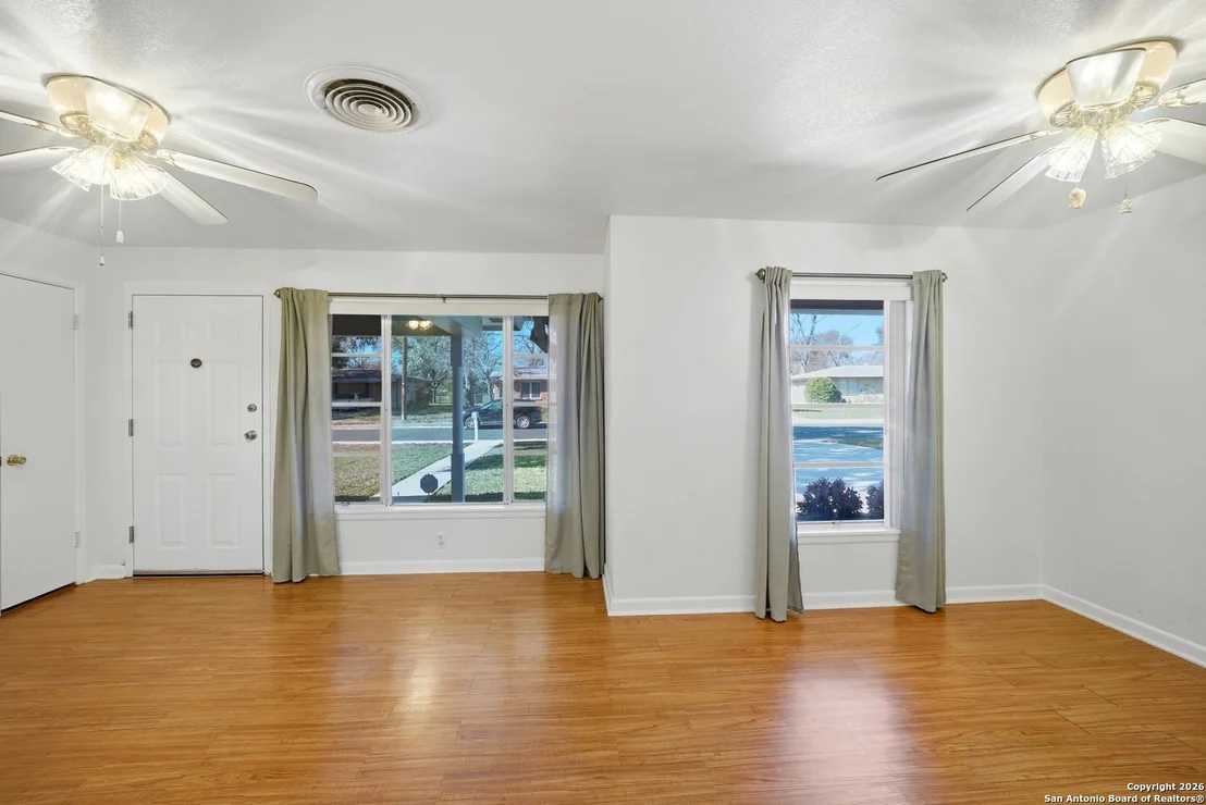 Photo of 2618 Tyne Dr.
