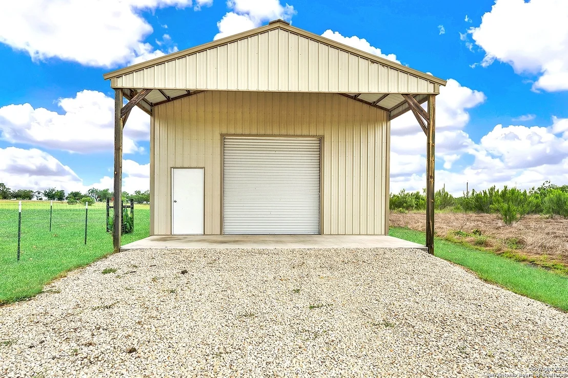 Photo of 1640 WOSNIG RD