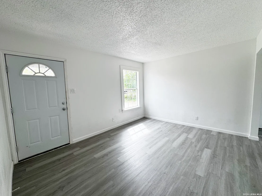 Photo of 501 CORLEY DR