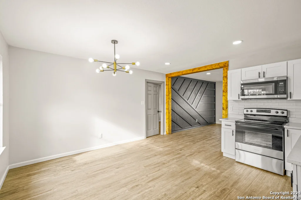 Photo of 1104 WALNUT