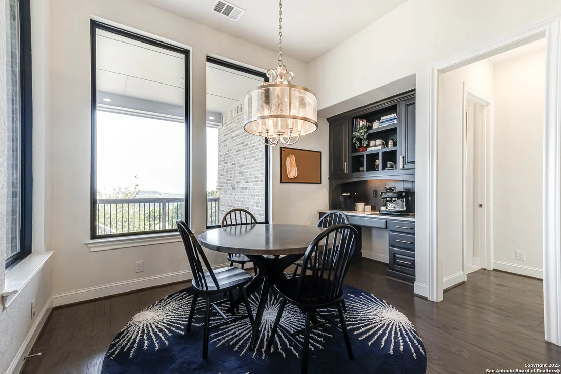 Photo of 8027 Vanity Hill