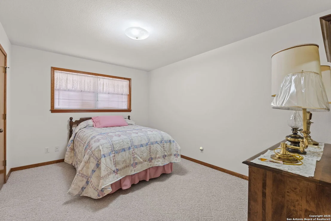Photo of 1315 Walter Ellison