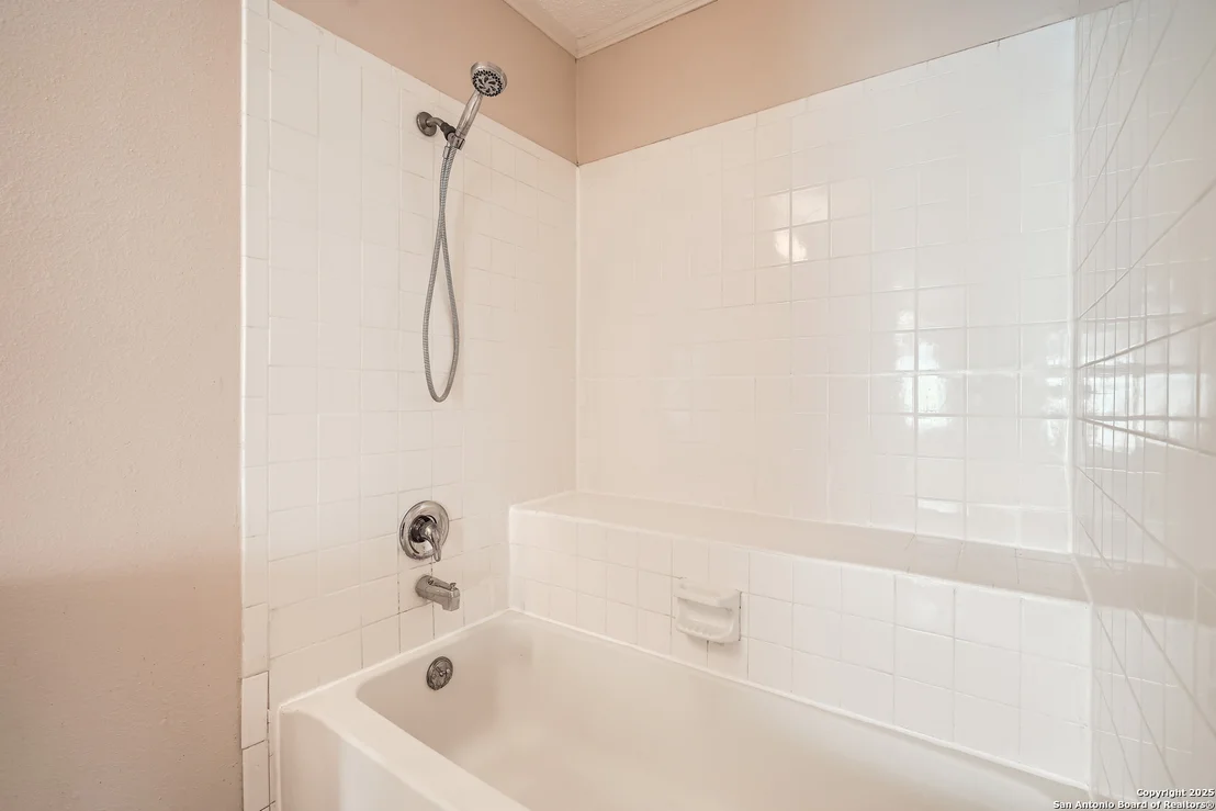 Photo of 7231 FERNVIEW