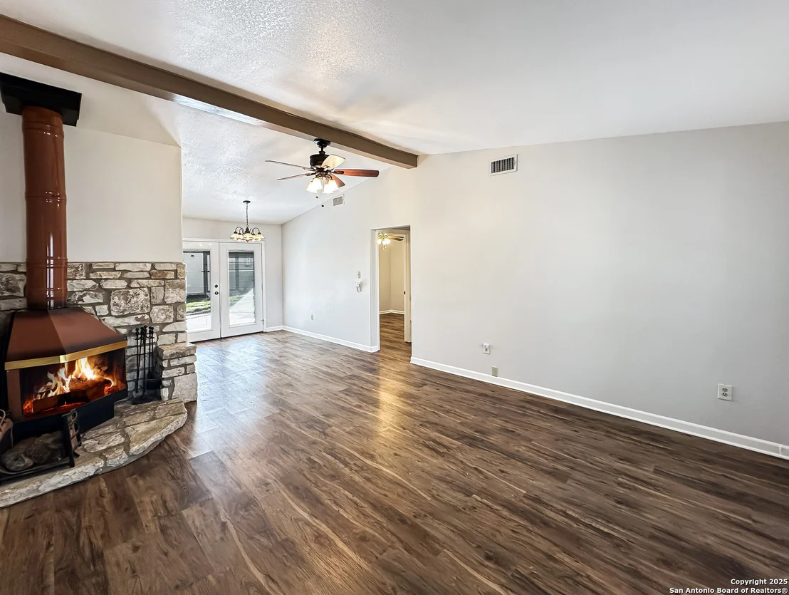 Photo of 109 Green Meadows Drive