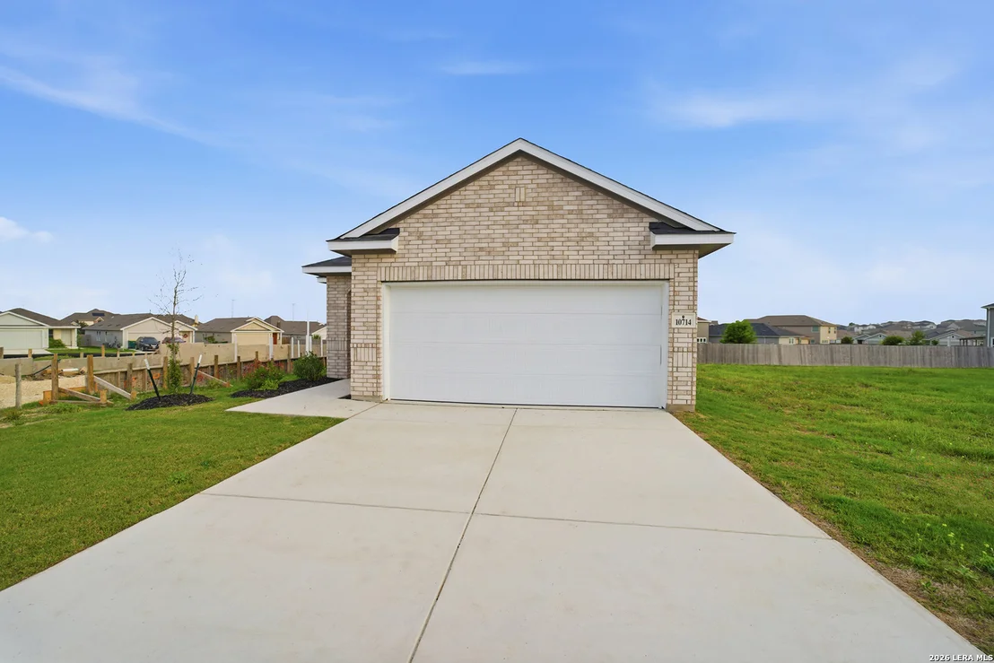 Photo of 10714 WILLOW DL