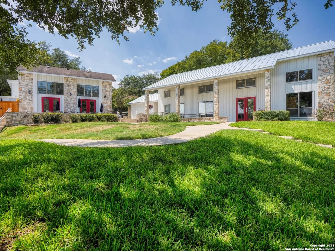 Photo of 115 PINNACLE DR