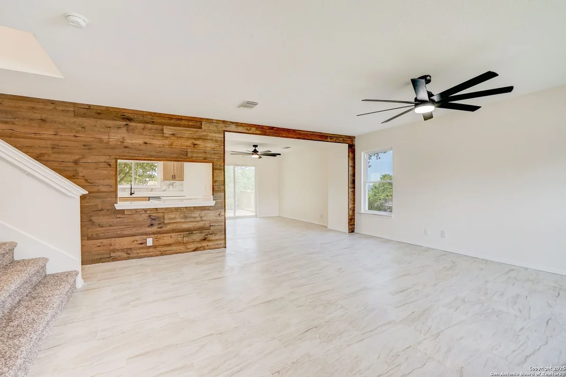 Photo of 14410 Longleaf Palm