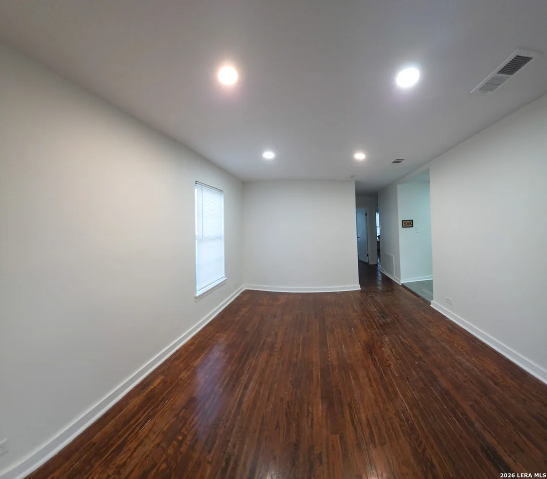 Photo of 610 EL MONTE BLVD
