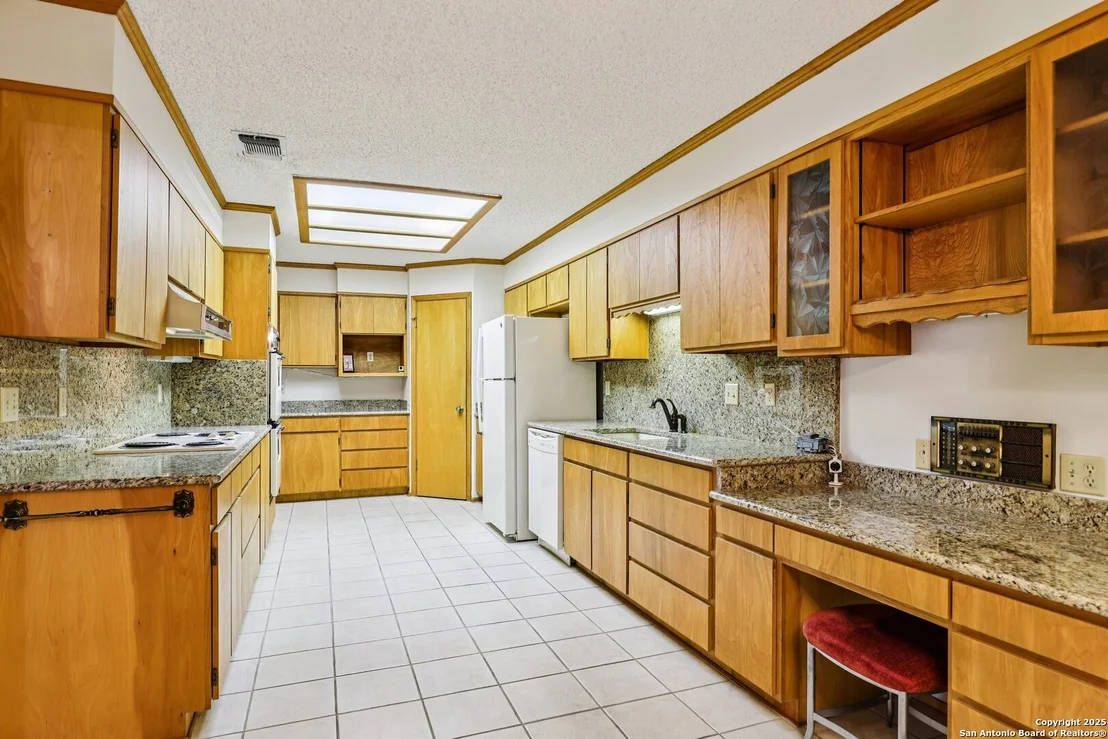 Photo of 5817 Winding Ridge