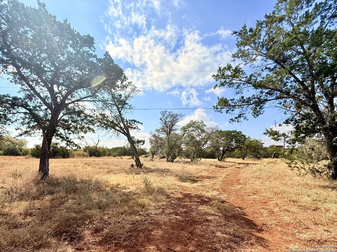 Photo of 230 Juniper Ln