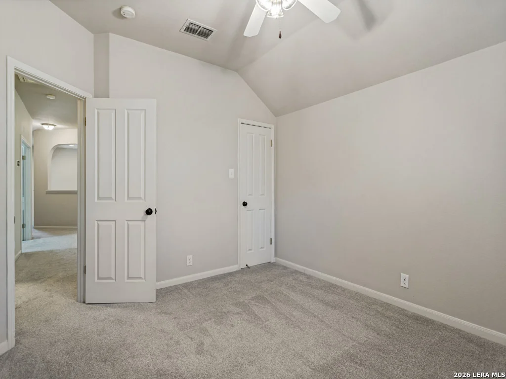 Photo of 1107 Tokalon