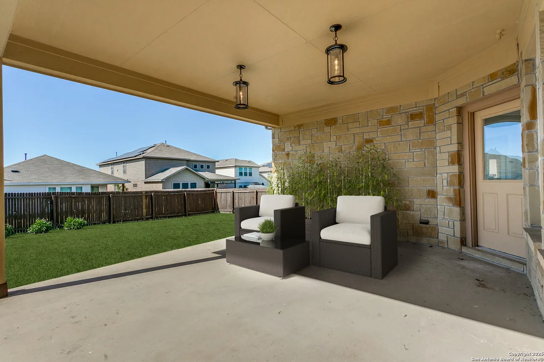 Photo of 7823 Bluebird Haven