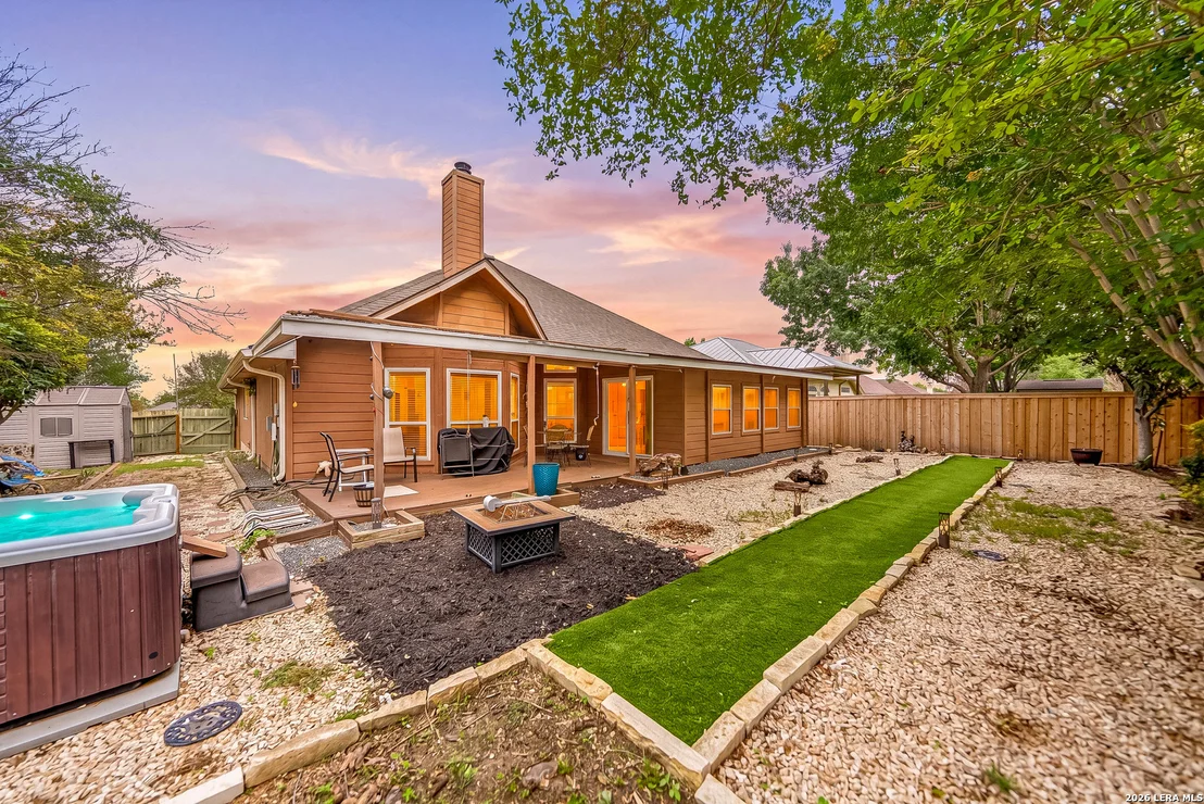 Photo of 2128 Stonehaven