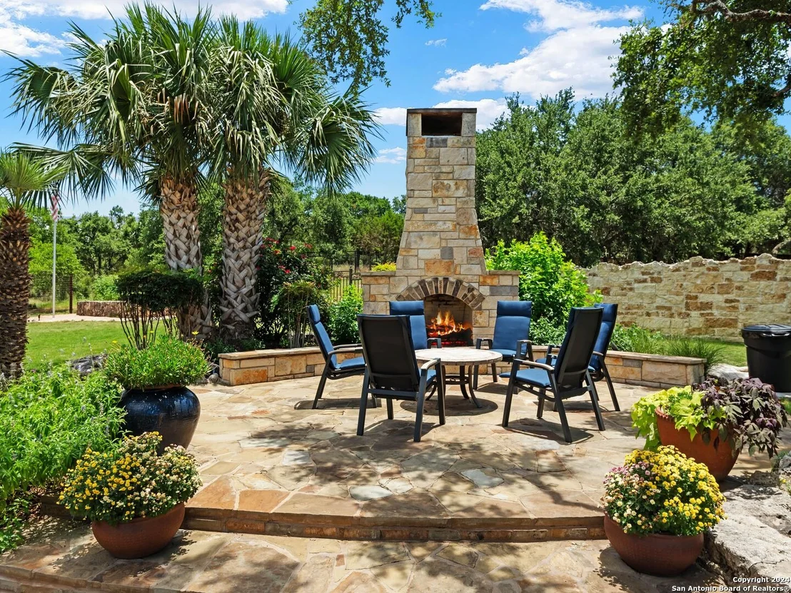 Photo of 676 Long Meadows