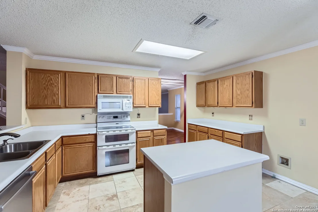 Photo of 7111 MALVERN DR