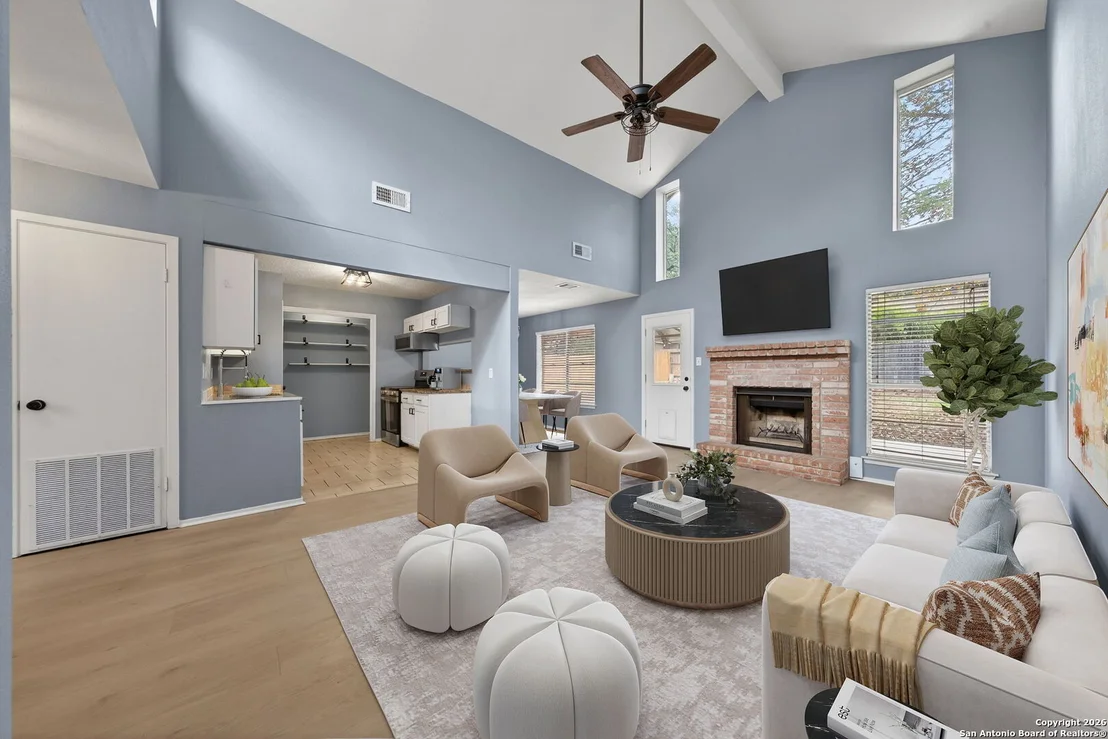 Photo of 2415 Moss Terrace