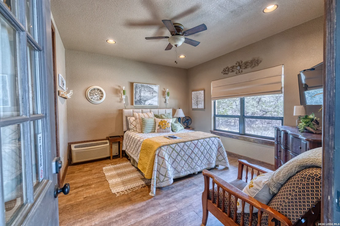 Photo of 1575 Mountain Valley Drive