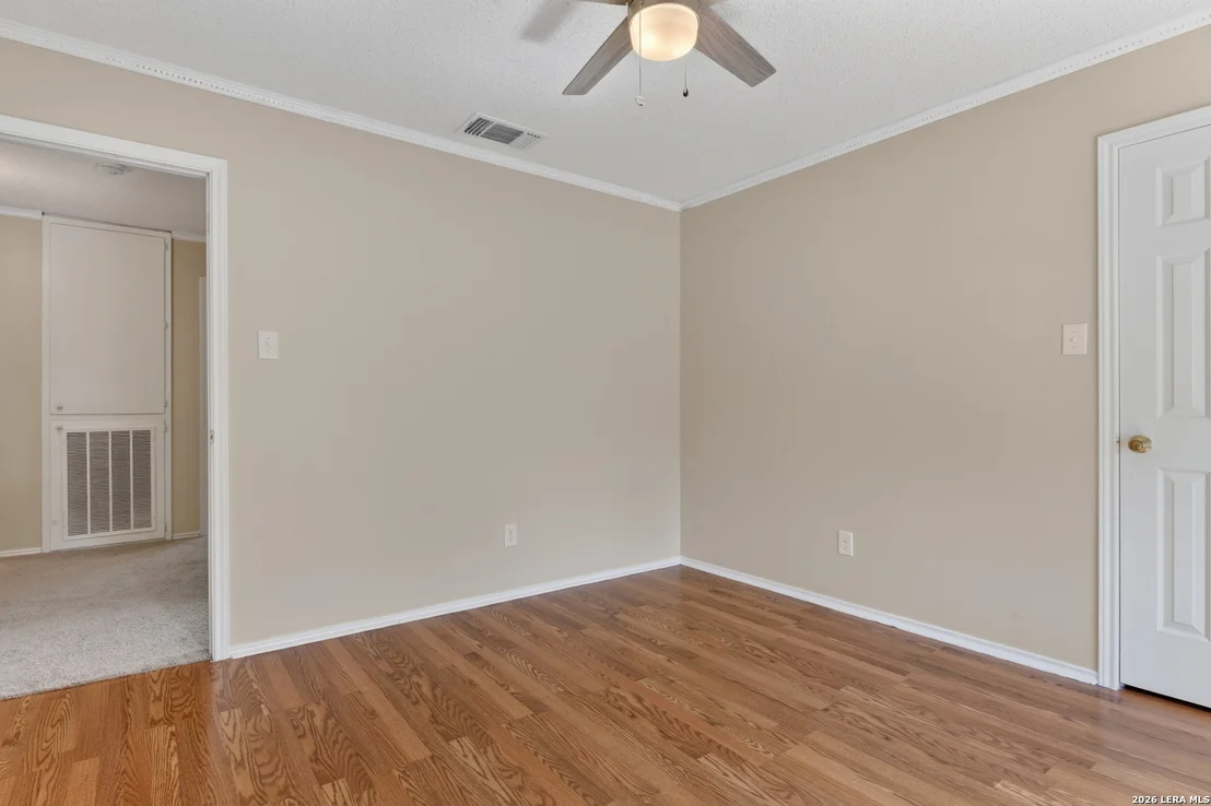 Photo of 406 Terra Cotta