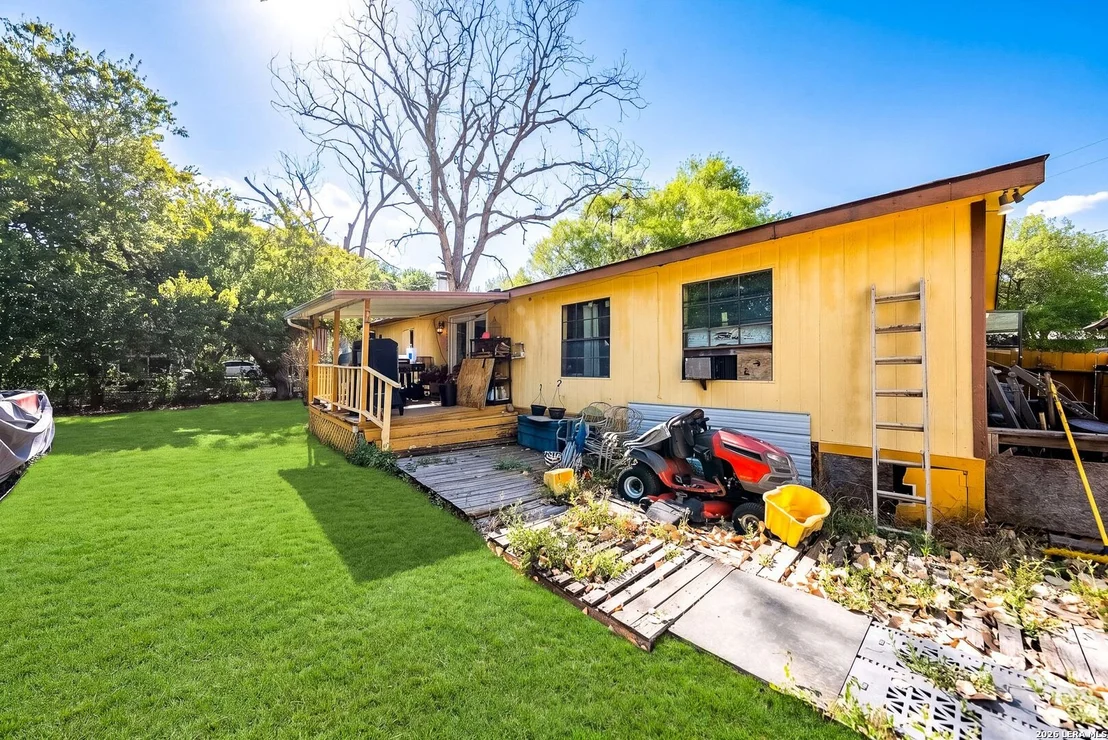 Photo of 103 Bob White Dr
