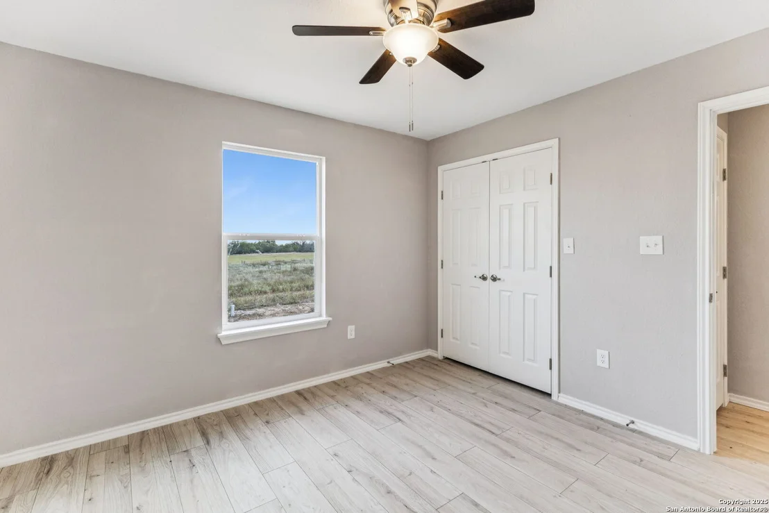 Photo of 112 spring valley
