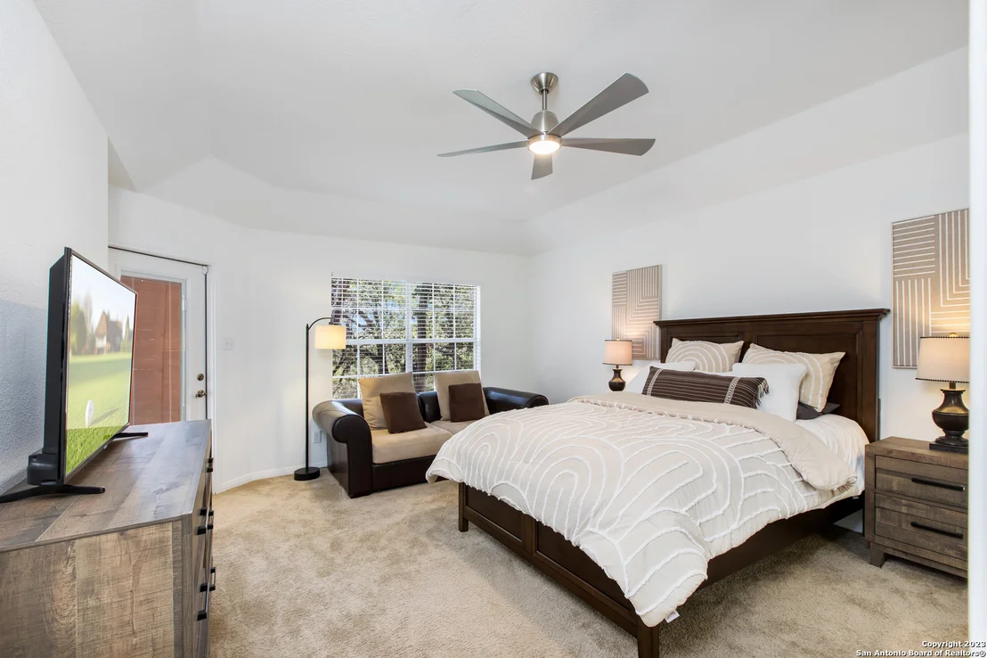 Photo of 16019 CHASE HILL BLVD