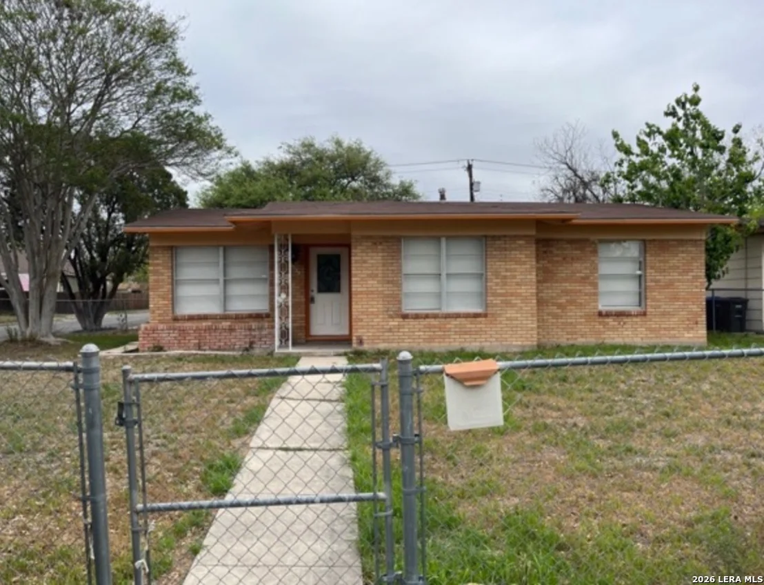 Photo of 2139 BABS DR