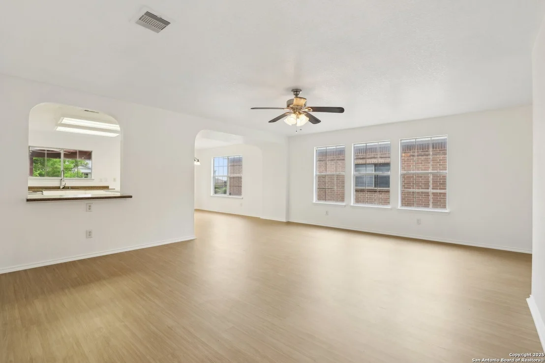 Photo of 11212 Denae