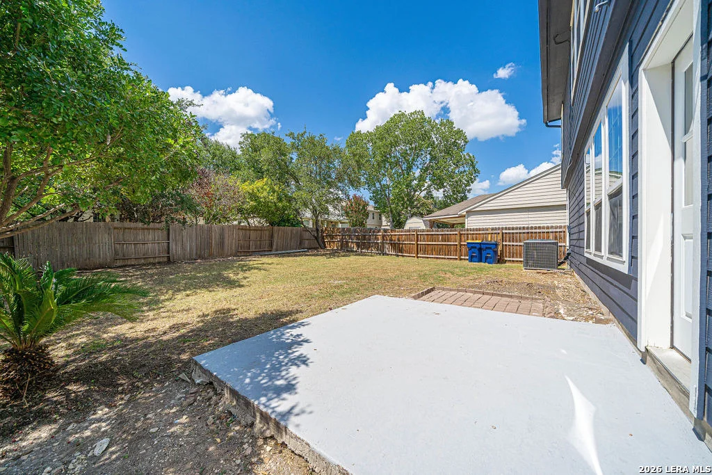 Photo of 122 CARMEL DR