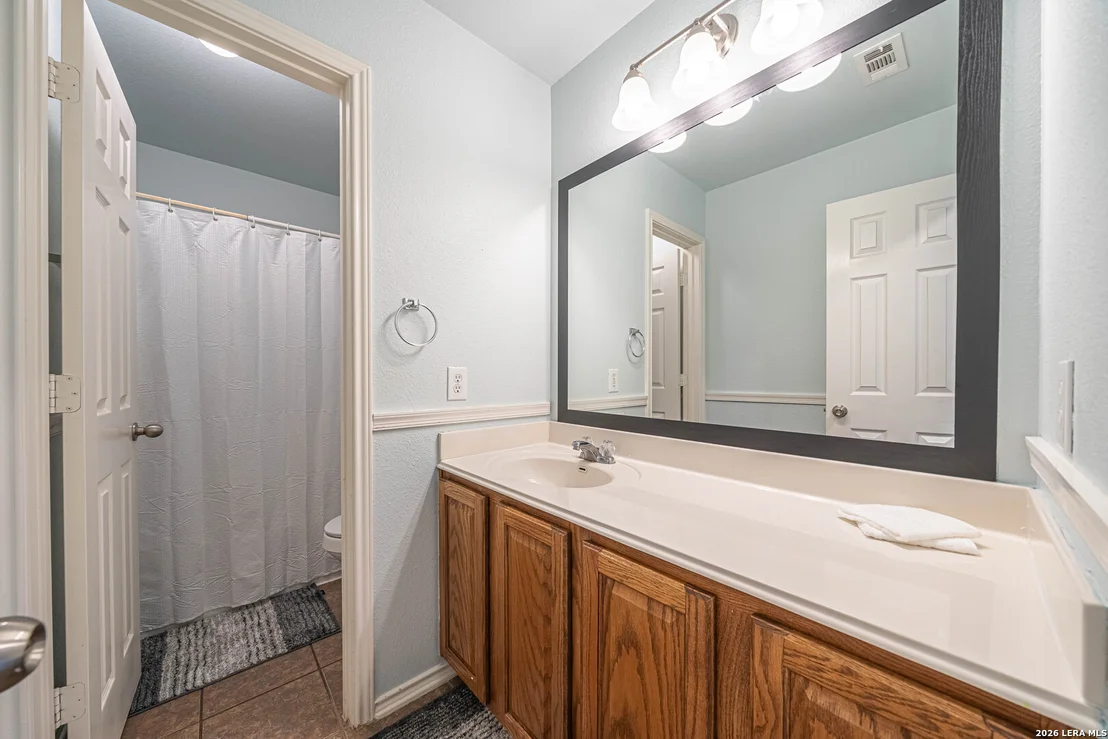 Photo of 206 OLYMPIC DR