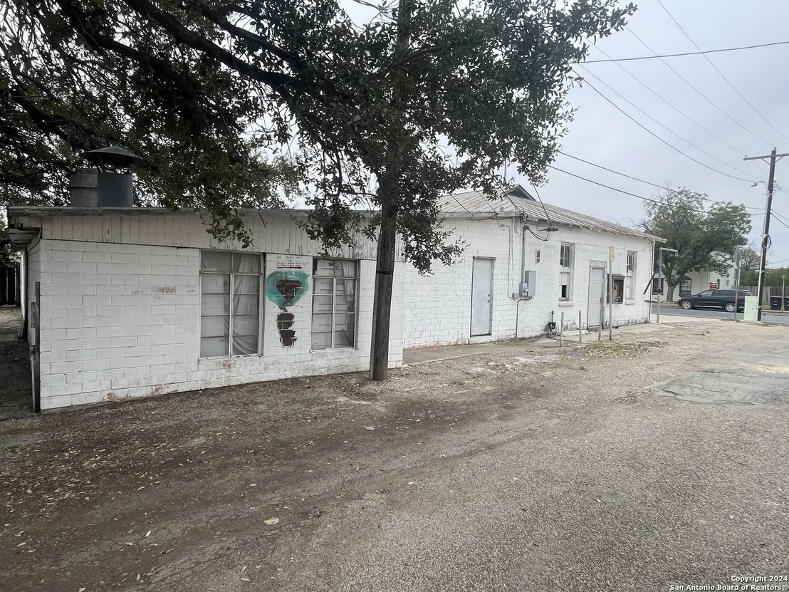 Photo of 1905 AVENUE K