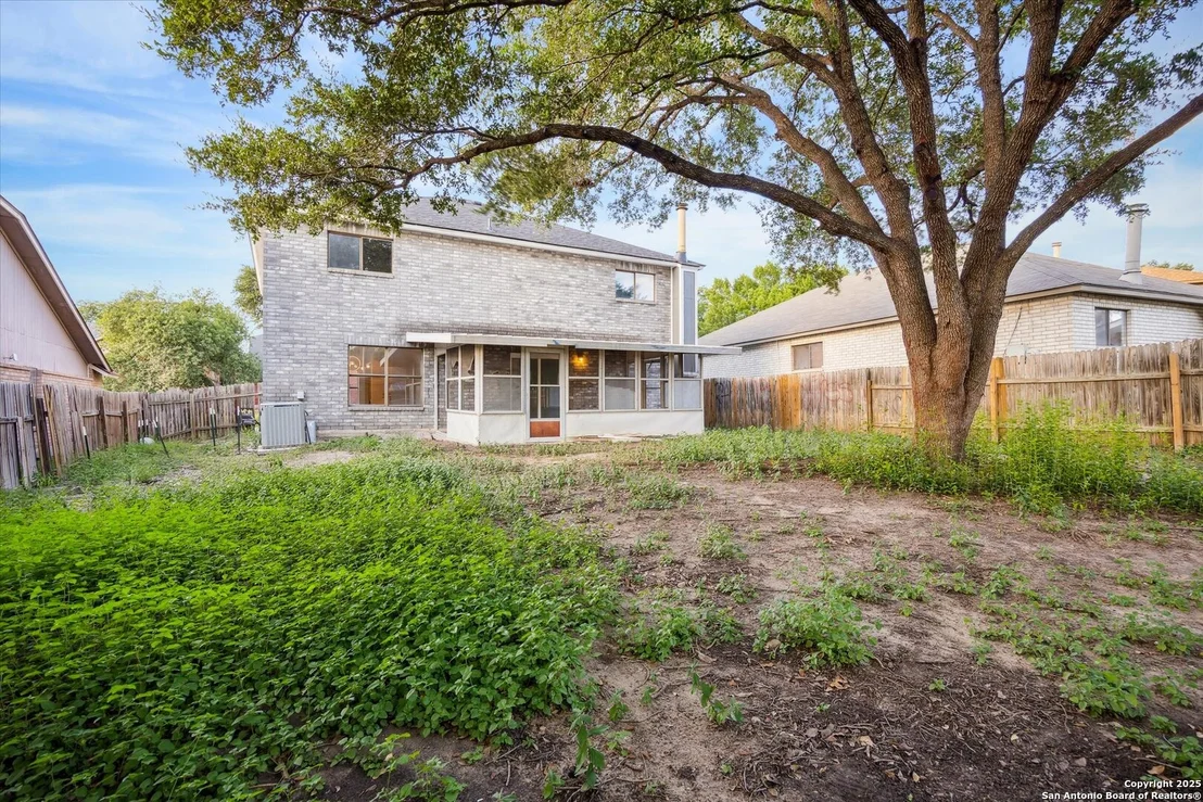 Photo of 7310 Roveen Trail