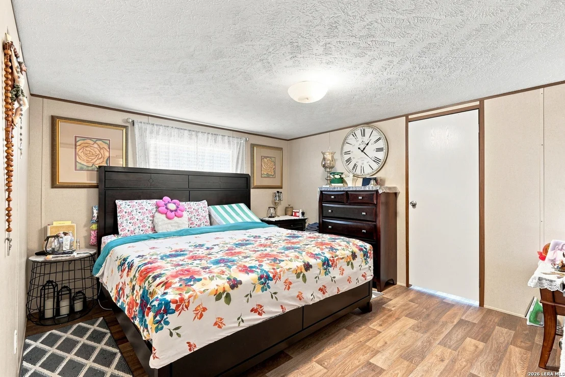 Photo of 735 PARK ST