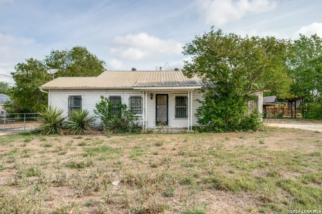 Photo of 513 GILLETTE BLVD