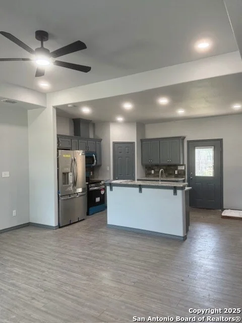 Photo of 1207 E Widhelm