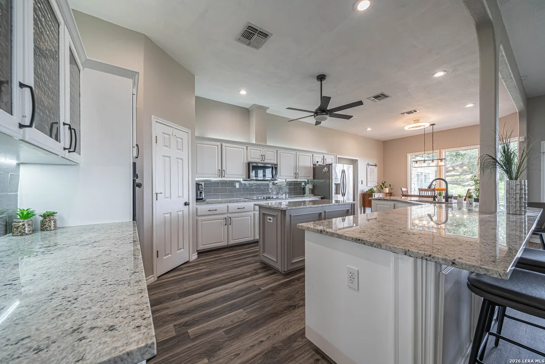 Photo of 165 DAVID CIR