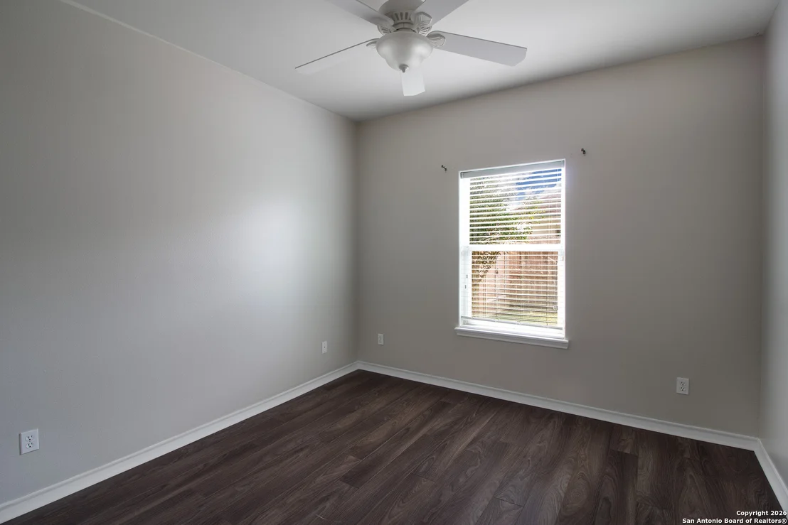 Photo of 6825 Old Square