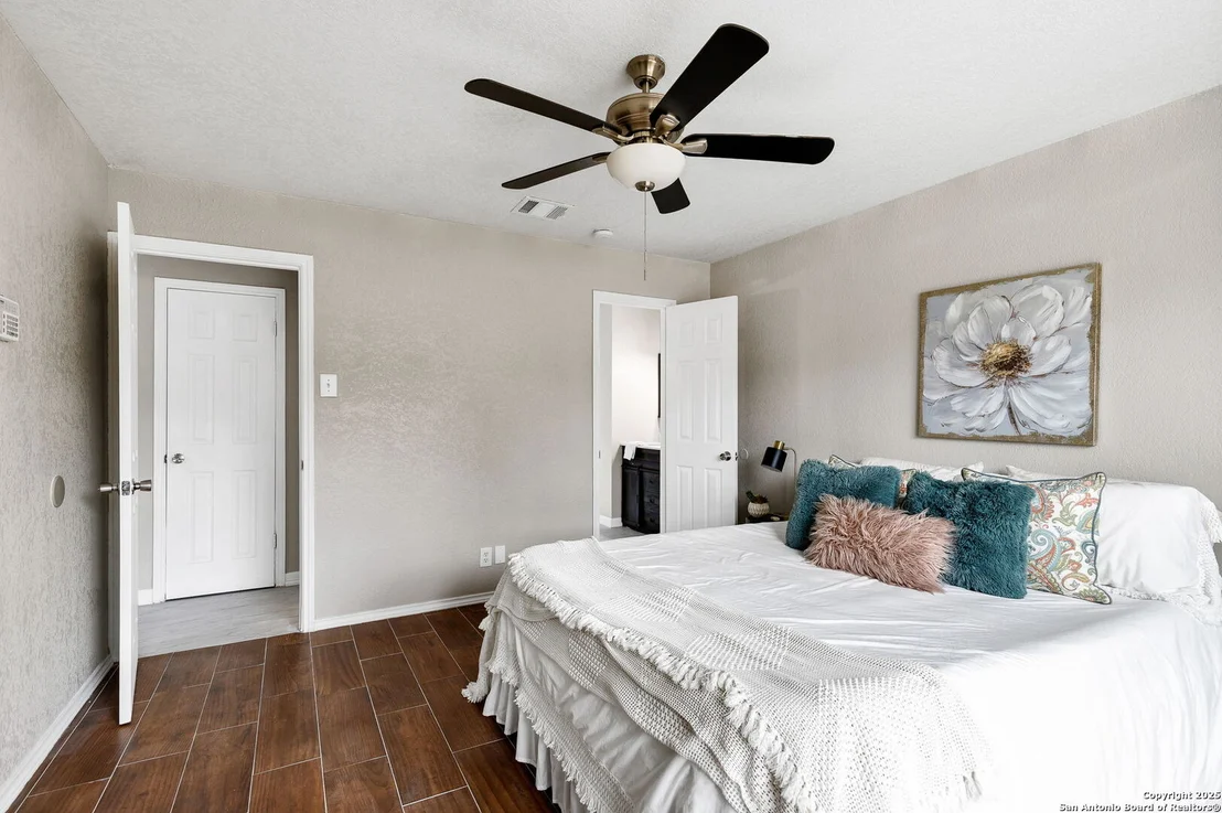 Photo of 13143 Feather Ridge