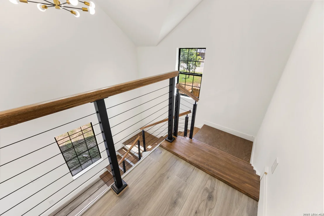 Photo of 327 RAINBOW DR