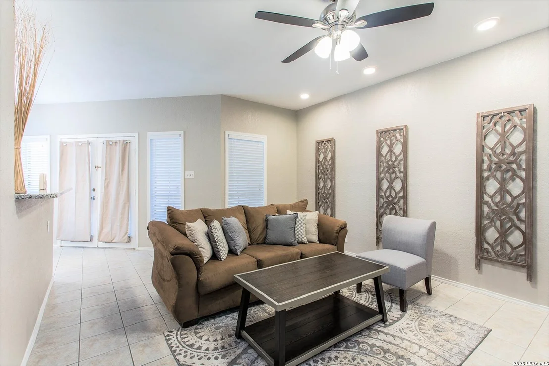 Photo of Unit 253 at 8633 DATAPOINT DR