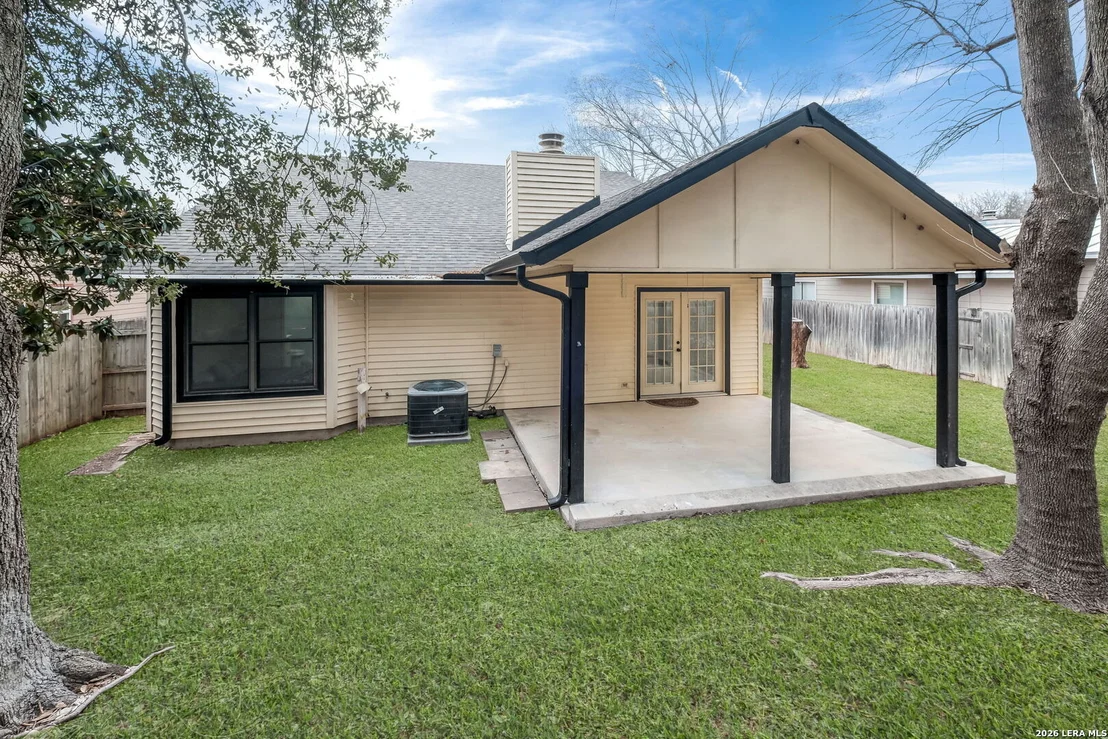 Photo of 5438 Maple Vista