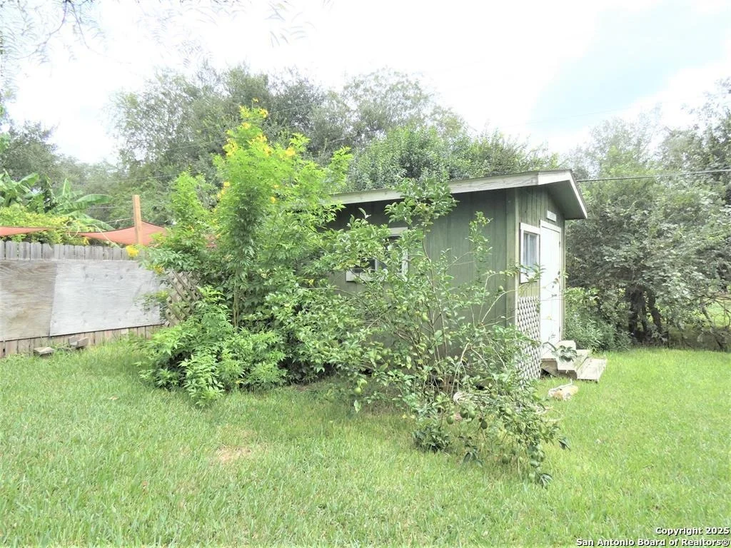 Photo of 12 Encino Loma