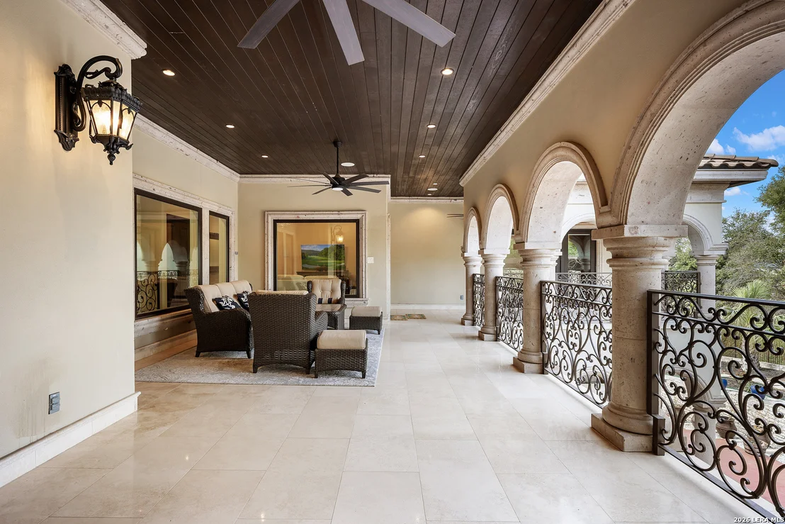 Photo of 11 Vineyard Dr.