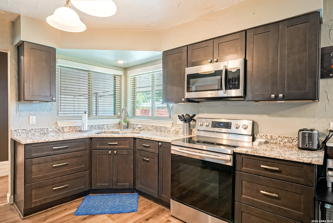 Photo of 622 Sunhaven Dr