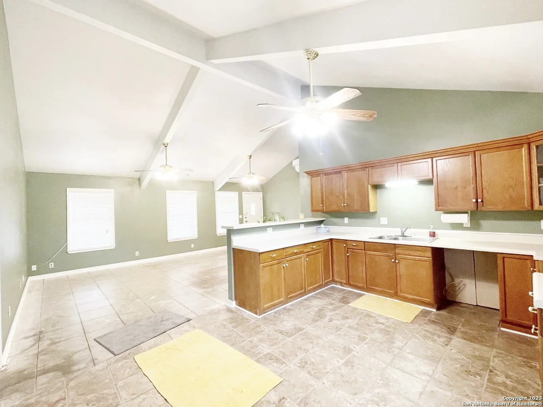 Photo of 1722 COUNTY ROAD 676