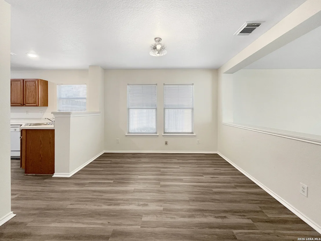 Photo of 6 Bedford Bay