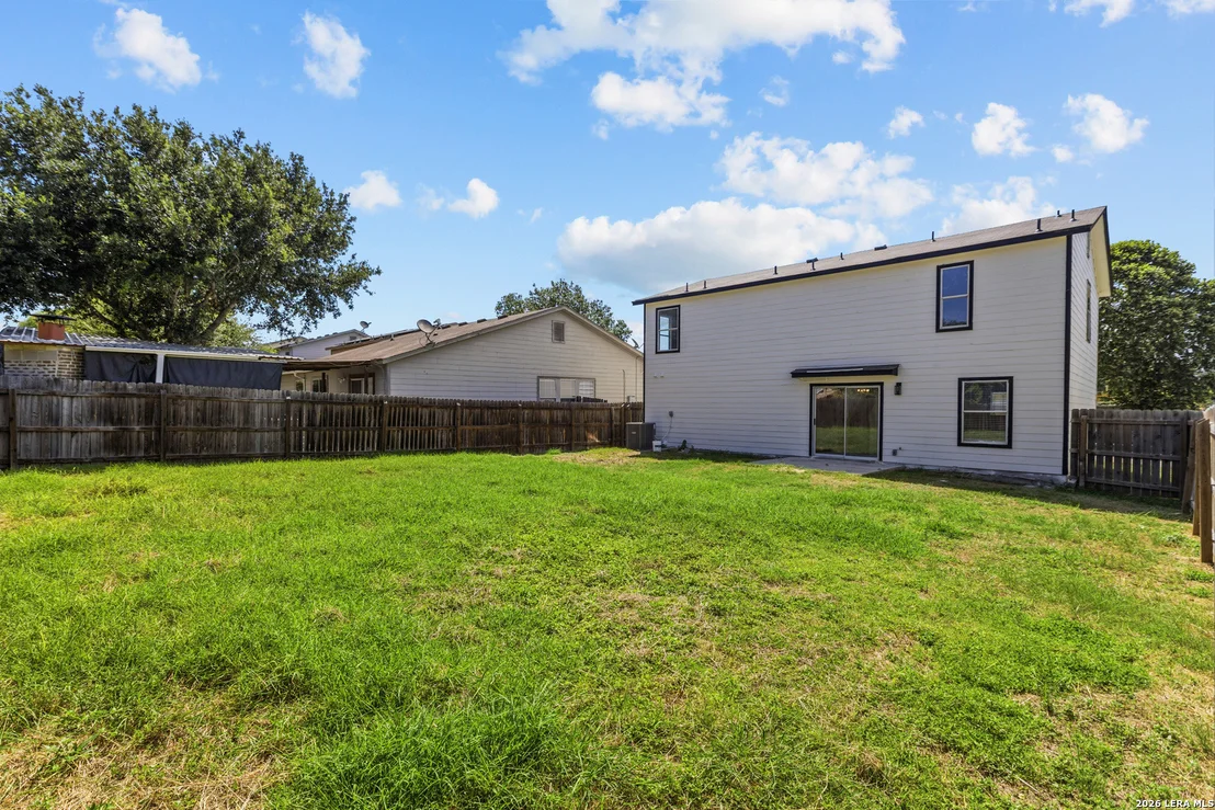Photo of 136 Gatewood Bay
