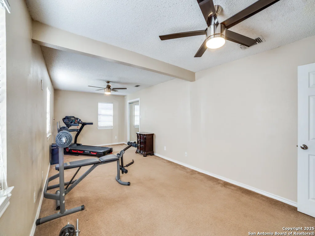Photo of 6002 Sandwick