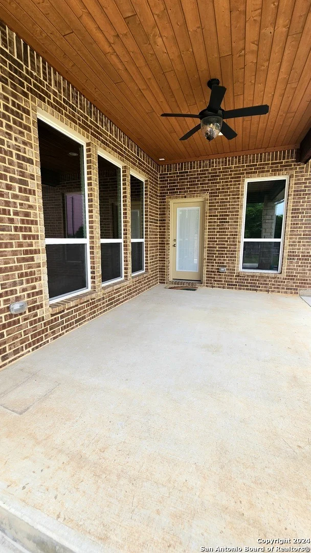 Photo of 712 COUNTY ROAD 3823