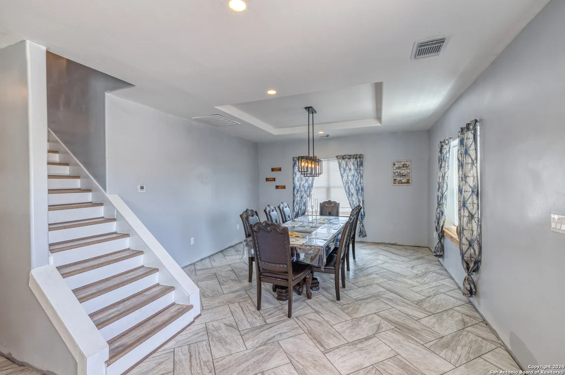 Photo of 136 Cardinal Drive